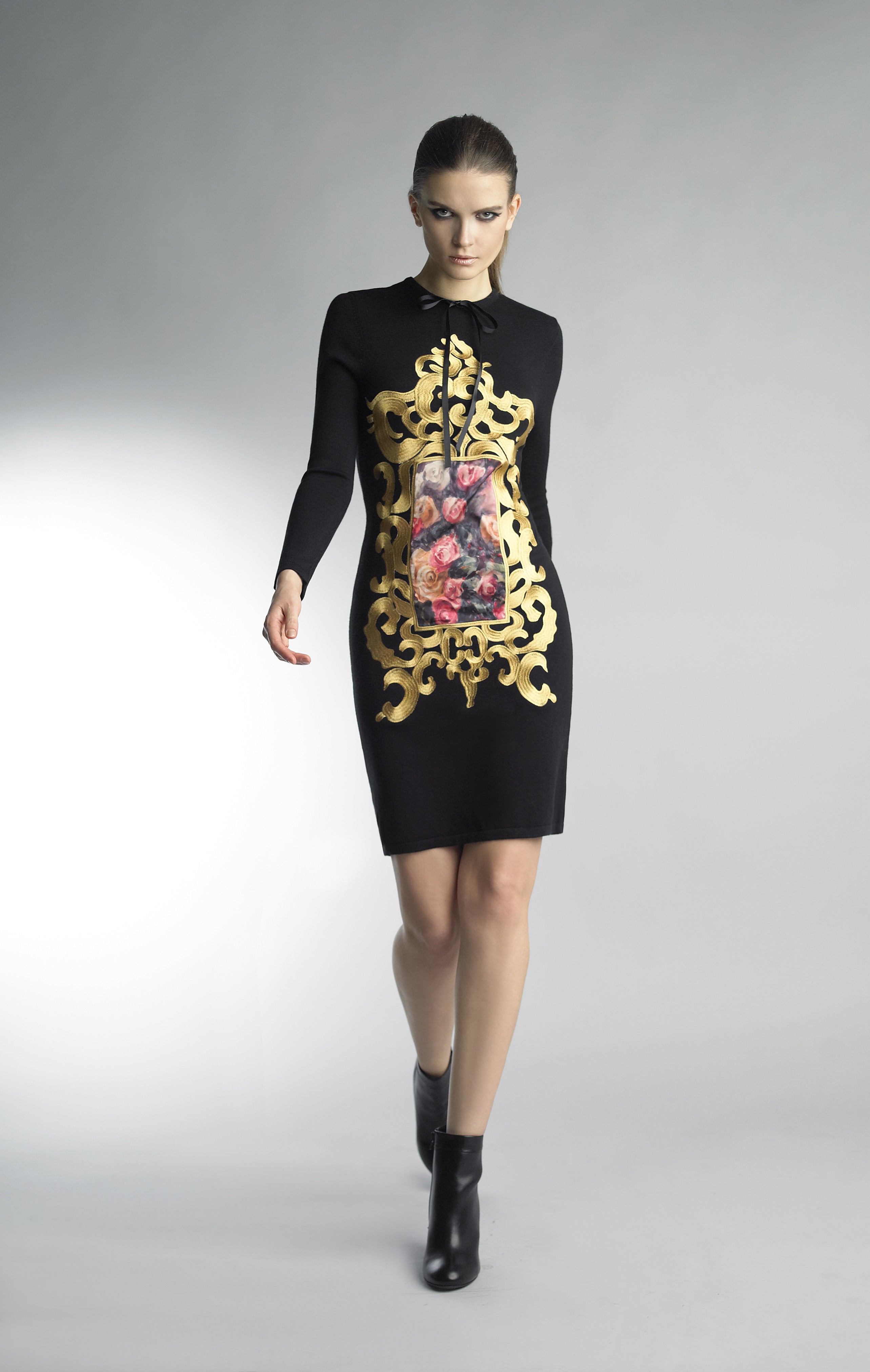 Historic New York Black and Floral Carnation Art Gallery Dress - Historic New York